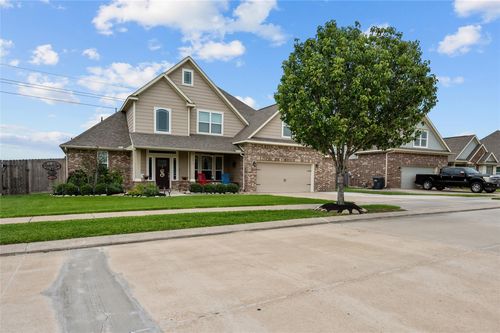 9723 Suffolk Downs Drive, Mont Belvieu, TX, 77523 | Card Image
