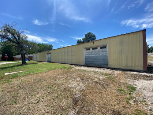 Corner of A St Ne, Miami, OK, 74354 | Card Image