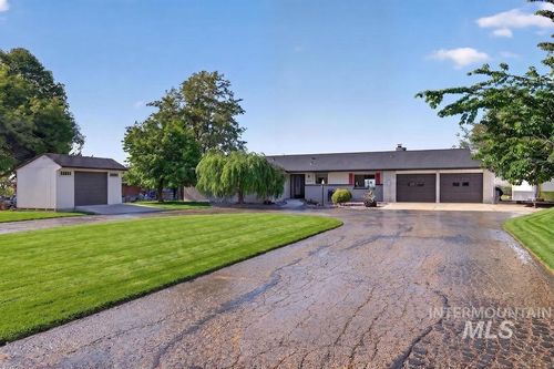 4230 E Chinden Blvd, Eagle, ID, 83616-6483 | Card Image