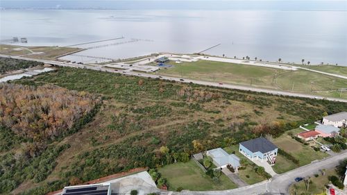 226 Debbie Ln, San Leon, TX, 77539-1936 | Card Image