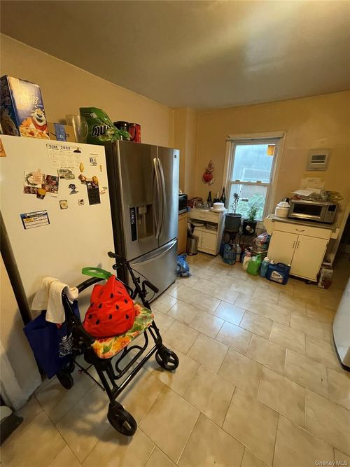 10620 109th Ave, Ozone Park, NY, 11417-2327 | Card Image