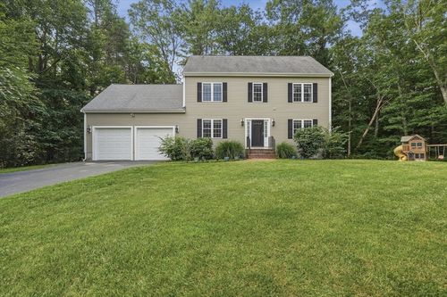 8 Chessman Rd, Mansfield, MA, 02048-2078 | Card Image