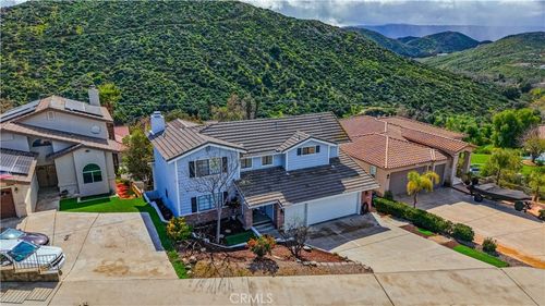 30718 Early Round Dr, Canyon Lake, CA, 92587-7509 | Card Image