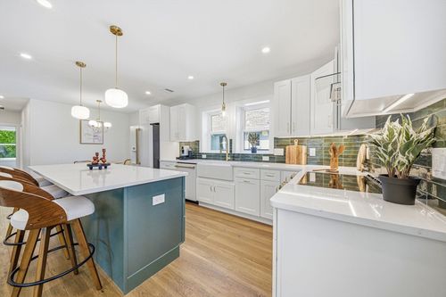 2-54 Rangeley Rd, Newton, MA, 02465 | Card Image
