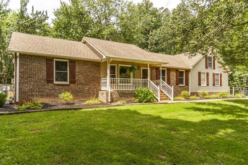 205 Overlook Ct, White House, TN, 37188-9522 | Card Image