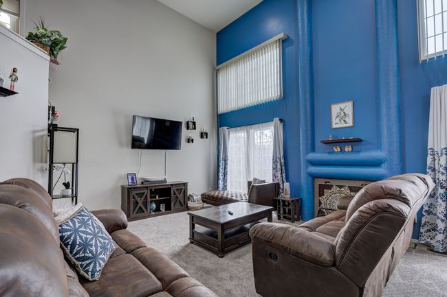 6255 Celeste Rd, Condo with 4 bedrooms, 4 bathrooms and null parking in West Bloomfield MI | Image 7