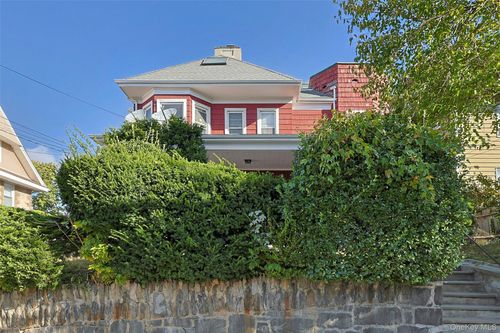 apt-2-21 Lake Ave, Yonkers, NY, 10703-2665 | Card Image