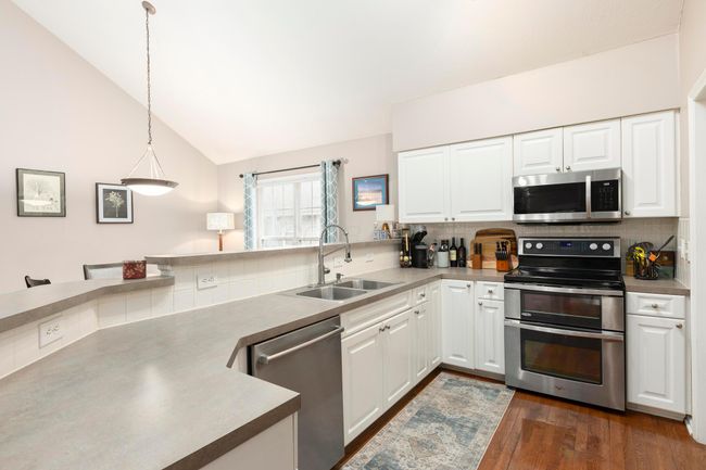 1448 Sedgefield Dr, Condo with 2 bedrooms, 3 bathrooms and null parking in New Albany OH | Image 14