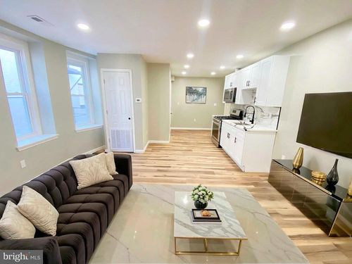 2nd-fl-1426 W Rockland St, PHILADELPHIA, PA, 19141-2167 | Card Image