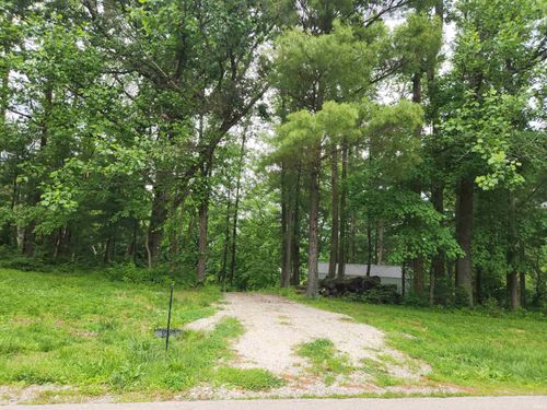 1338 E 100 N Road, Washington, IN, 47501 | Card Image