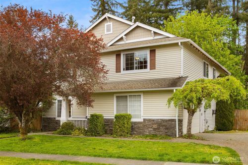 1822 Fisher Ave, Dupont, WA, 98327-8723 | Card Image