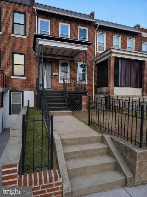 759 19th St Ne, WASHINGTON, DC, 20002-4768 | Card Image