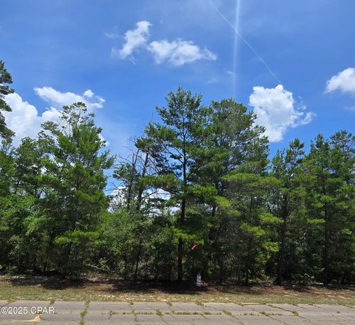 7 Jamaica Cir, Chipley, FL, 32428 | Card Image