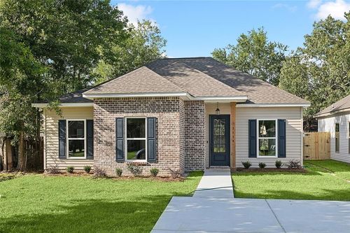 2120 Robin St, Slidell, LA, 70460-6638 | Card Image