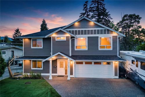 3115 Uplands Dr, Nanaimo, BC, V9T2S9 | Card Image