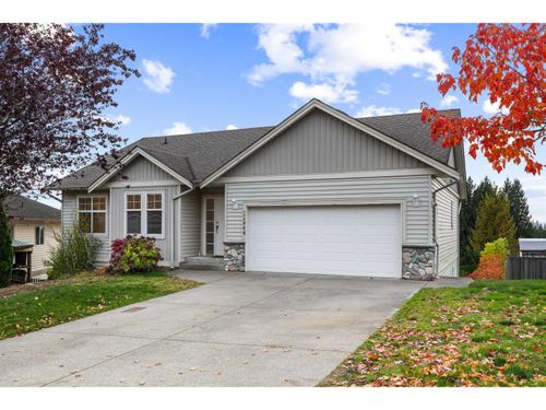 32464 E Bobcat Drive E, Mission, BC, V2V7P7 | Card Image