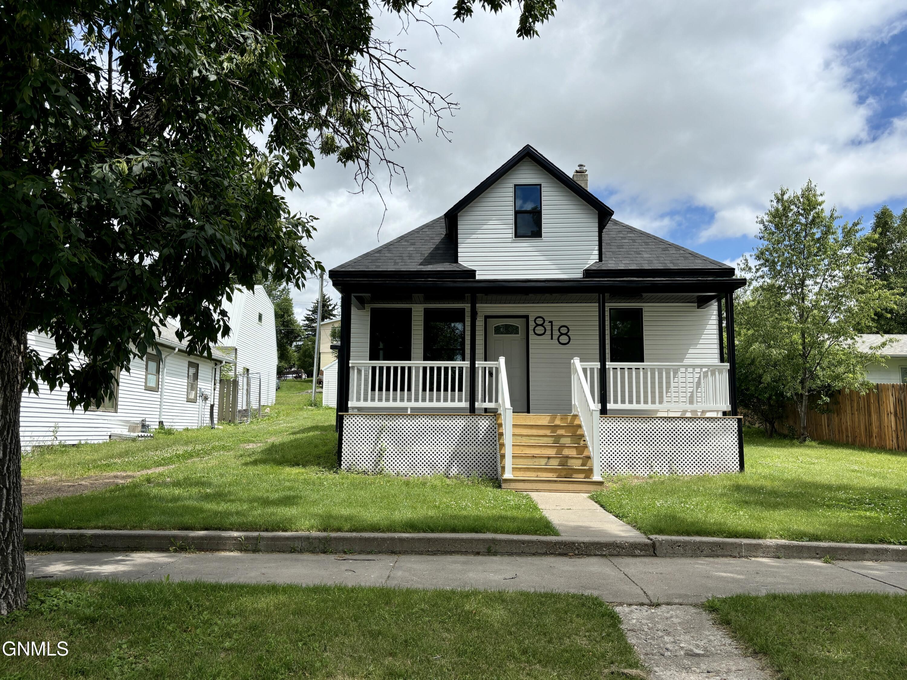 4th Ave, Washburn, ND 58577