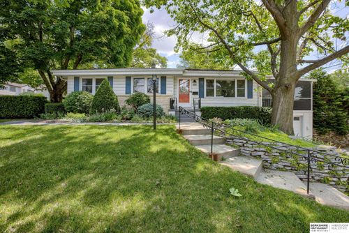 3201 Westgate Rd, Omaha, NE, 68124-3457 | Card Image