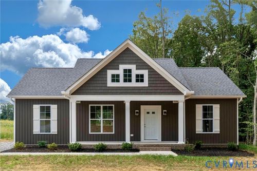 3898 Horseshoe Rd, Appomattox, VA, 24522-9664 | Card Image