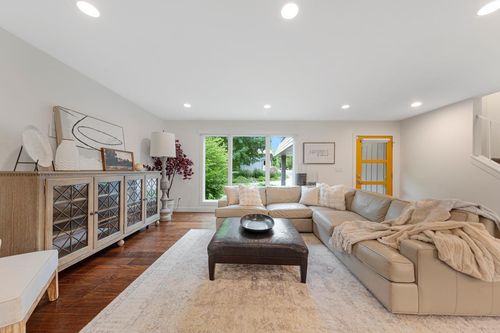 2184 Bagley Way, Northfield, MN, 55057-4700 | Card Image
