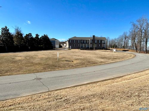 154 Ledge View Dr, Huntsville, AL, 35802 | Card Image