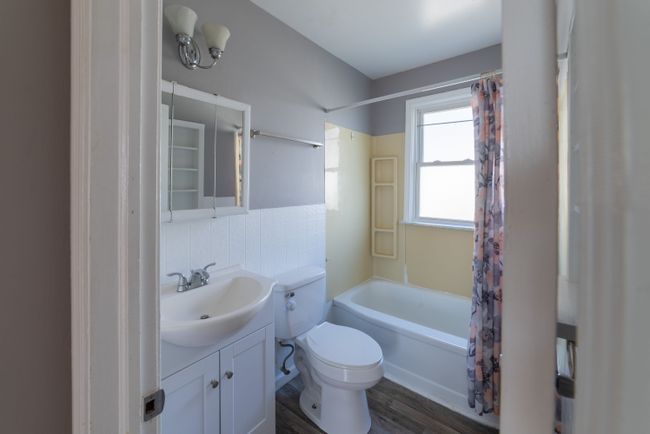 13517 Pearl St, House other with 2 bedrooms, 1 bathrooms and null parking in Southgate MI | Image 12