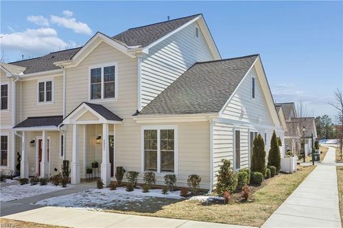 2021 Holmes Ct E, Williamsburg, VA, 23188-7081 | Card Image
