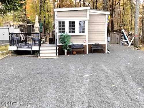 130 Black Cherry Dr, Milford, PA, 18337-4095 | Card Image