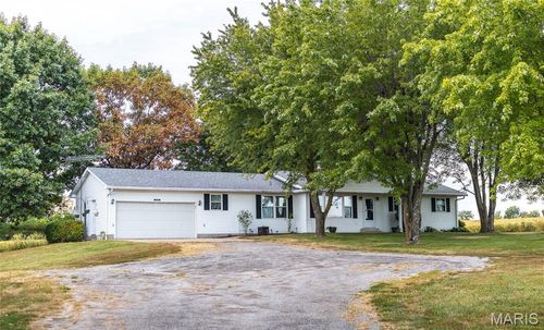 18435 Old Highway 67, Jerseyville, IL, 62052-7188 | Card Image