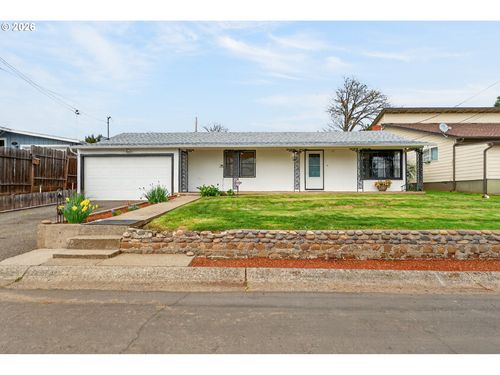 262 Nw Cecil Ave, Roseburg, OR, 97470 | Card Image