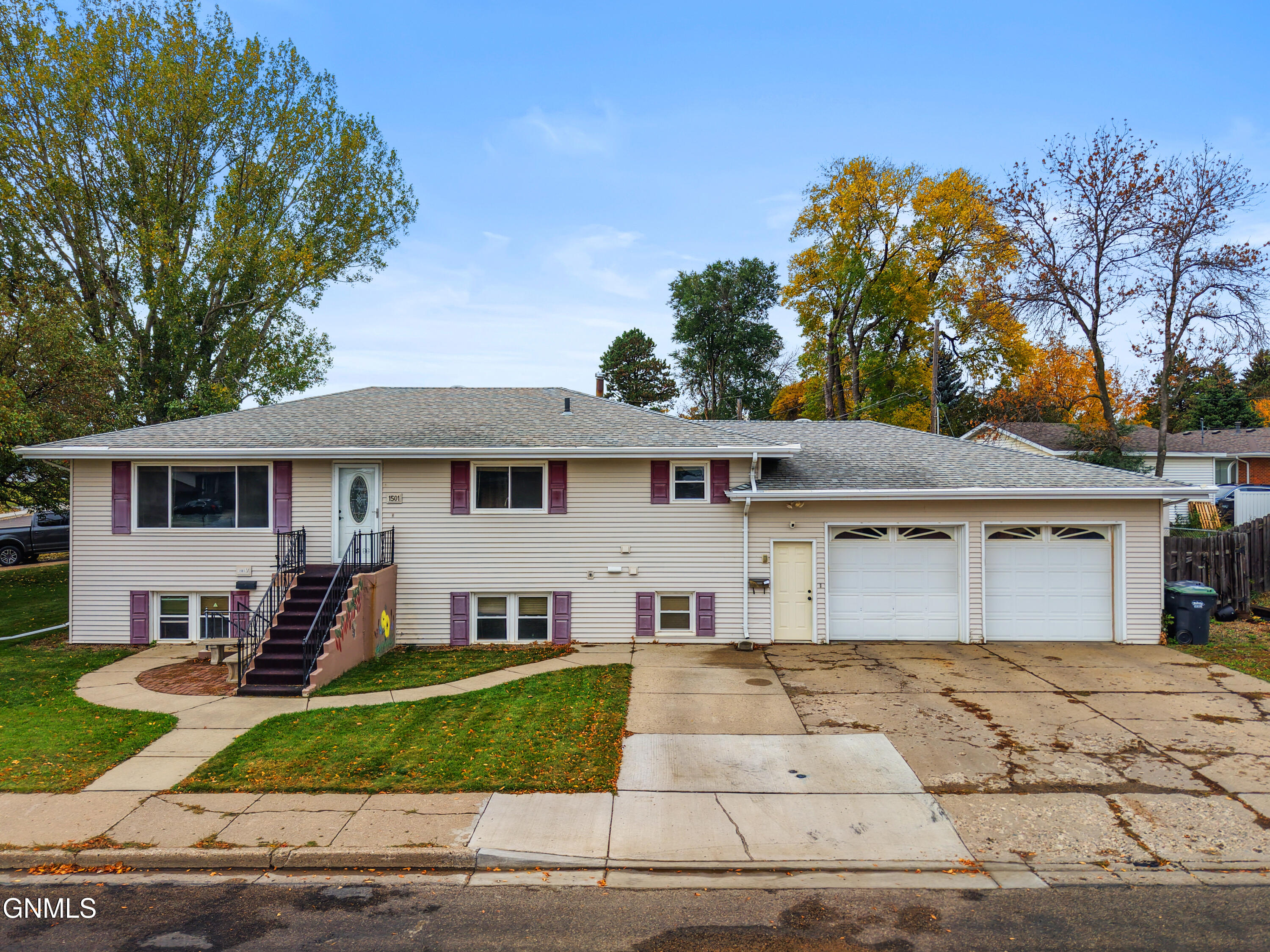 1501 6Th Ave Nw, For Sale in Mandan - eXp Realty