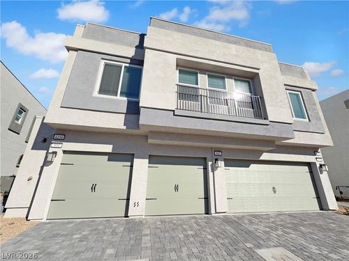 1-4250 Vivenda St, Las Vegas, NV, 89115-3595 | Card Image