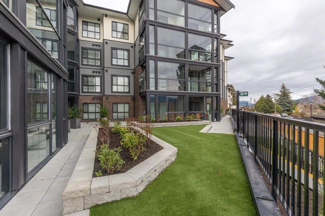 402 - 8497 Young Rd, Condo with 1 bedrooms, 1 bathrooms and 1 parking in Chilliwack BC | Image 14