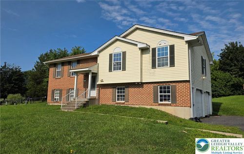 481 Savage Rd, NORTHAMPTON, PA, 18067-9009 | Card Image
