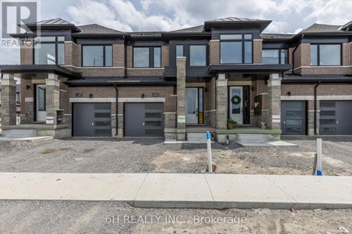 145 Pike St, Peterborough, ON, K9K0J5 | Card Image