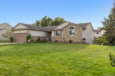 9019 Posey Drive, Home with 3 bedrooms, 2 bathrooms and null parking in Northfield Twp MI | Image 2