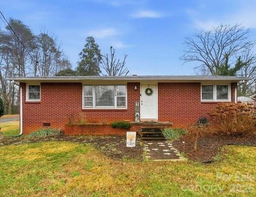 1519 N Frye Ave, Newton, NC, 28658-3714 | Card Image