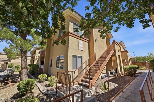 2006-1050 E Cactus Ave, Las Vegas, NV, 89183-7364 | Card Image