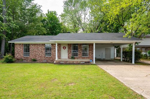 2301 Stout St, Conway, AR, 72032-2633 | Card Image