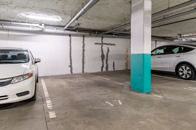 Front entry of the building - where you would walk into the building from the street. | Image 28