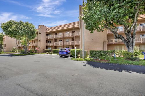 apt-104-9681 Sunrise Lakes Blvd, Sunrise, FL, 33322-1163 | Card Image