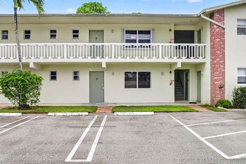 e-658 Ne 6th Ct, Boynton Beach, FL, 33435-3935 | Card Image