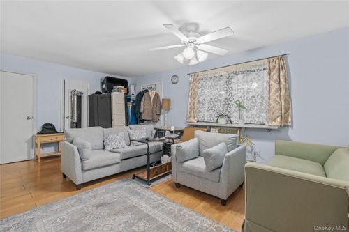 apt-18-59 Fieldstone Dr, Hartsdale, NY, 10530-1519 | Card Image