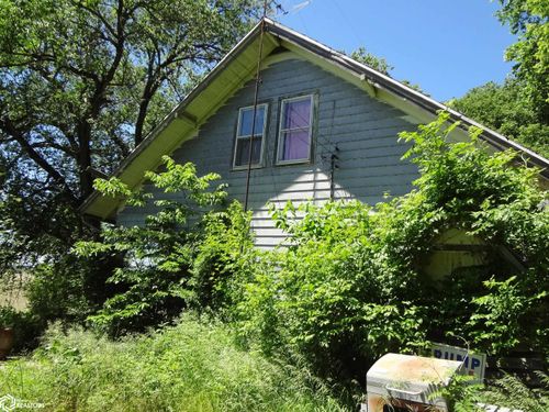 2774 Bluff Road, Hamburg, IA, 51640 | Card Image