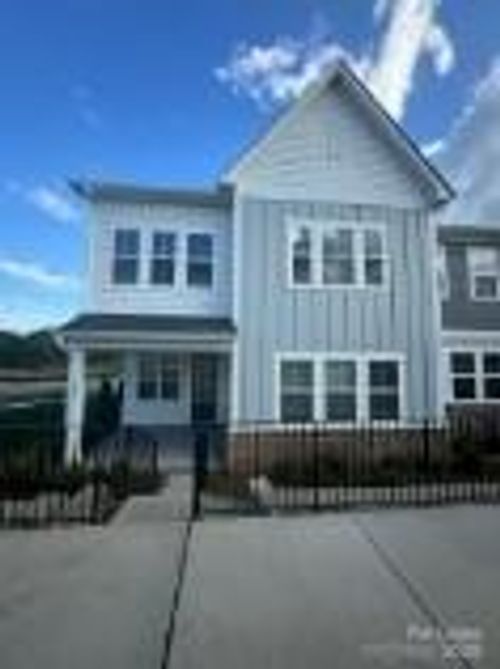 8903 Nettleton Ave, Charlotte, NC, 28215-4902 | Card Image