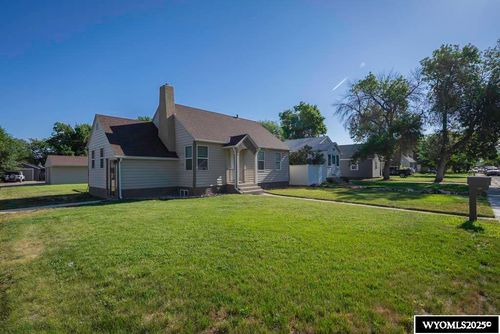 1201 Pulliam Ave, Worland, WY, 82401-2819 | Card Image