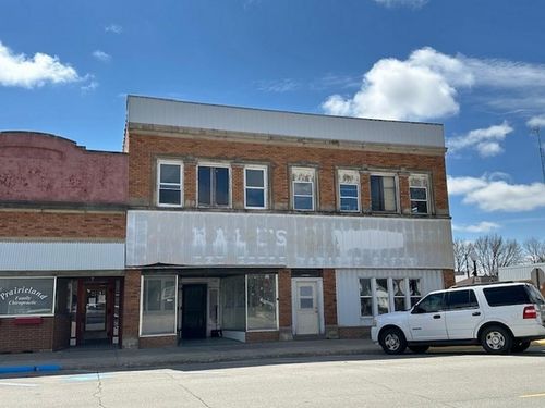 6-135 W Main Ave, Rockford, IA, 50468-7724 | Card Image