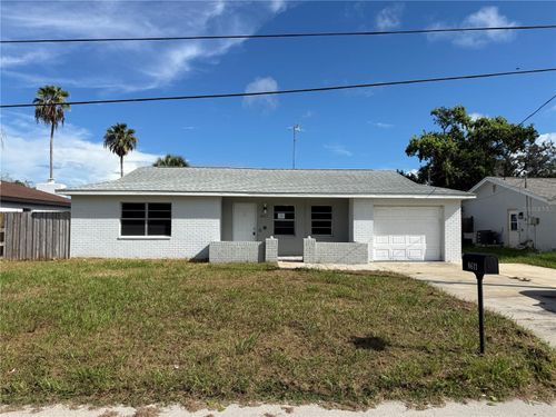 8611 Longboat Ln, HUDSON, FL, 34667-4100 | Card Image