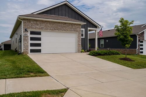 1041 Royal Gorge Pvt Ct, Gallatin, TN, 37066-5154 | Card Image