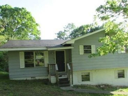 8 Taylor St, Rossville, GA, 30741-3857 | Card Image